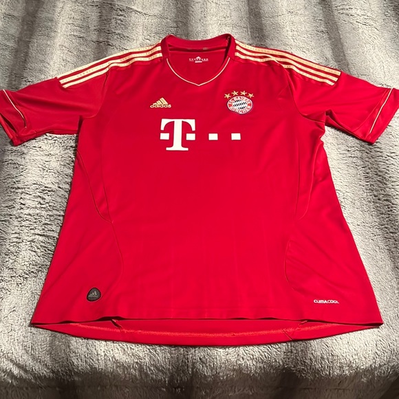 adidas Other - Bayern Munich 2013/14 home Adidas Bundesliga jersey